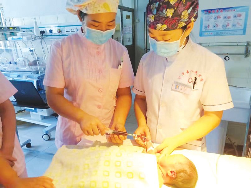 安乡县妇婴监护型护送